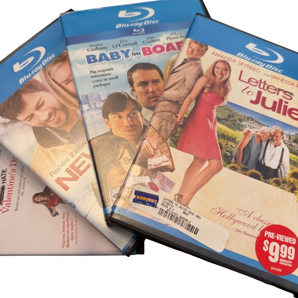 Lot of 4 Rom-Com Blu-ray Movies Letters to Juliet New in Town Pre-owned Bundle
